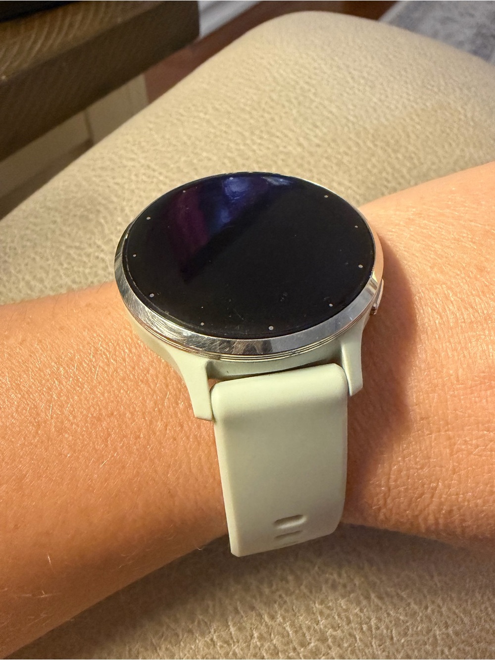 Garmin Venu 3s Smartwatch sage grey - Picture 3 of 4
